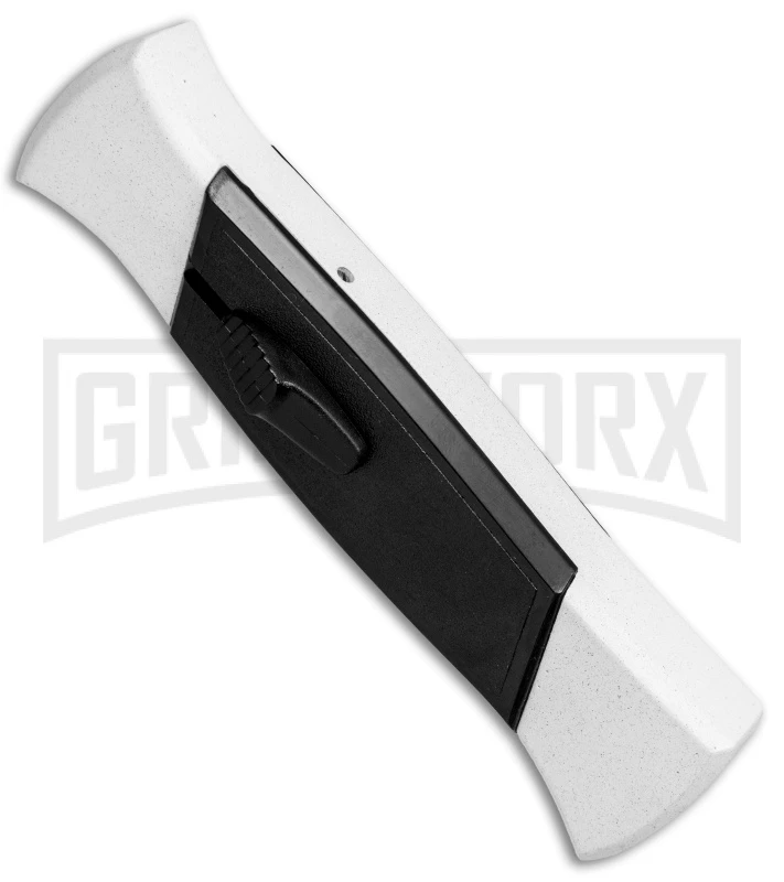 AKC 777 Blackfinger Tactical White/Blk OTF Automatic Knife - Dagger Black Plain 4 AKC 777 Blackfinger Tactical White/Blk OTF Automatic Knife - Dagger Black Plain - Image 2