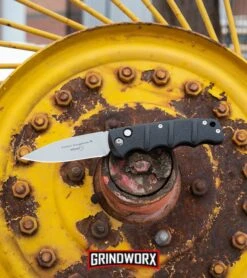 Boker Automatic Kalashnikov Black Automatic Knife Ltd Edition - Dagger Damascus -Grindworx Boker Kalashnikov Automatic Knife Black Bead Blast KALS74 BHQ 0103 kp lifestyle web large 2